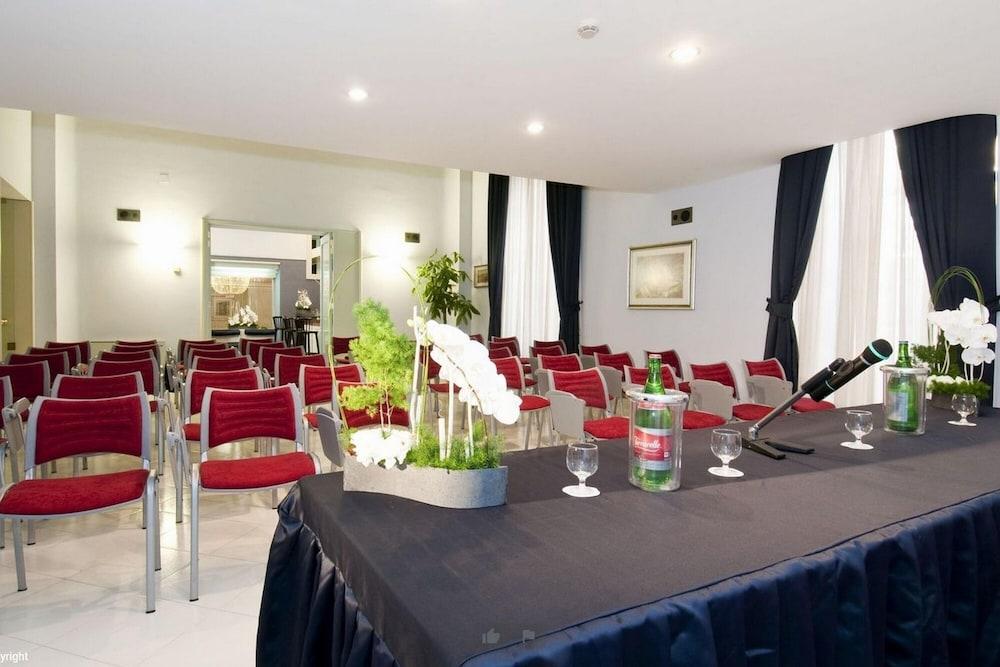 Hotel Stabia Castellammare di Stabia Eksteriør bilde